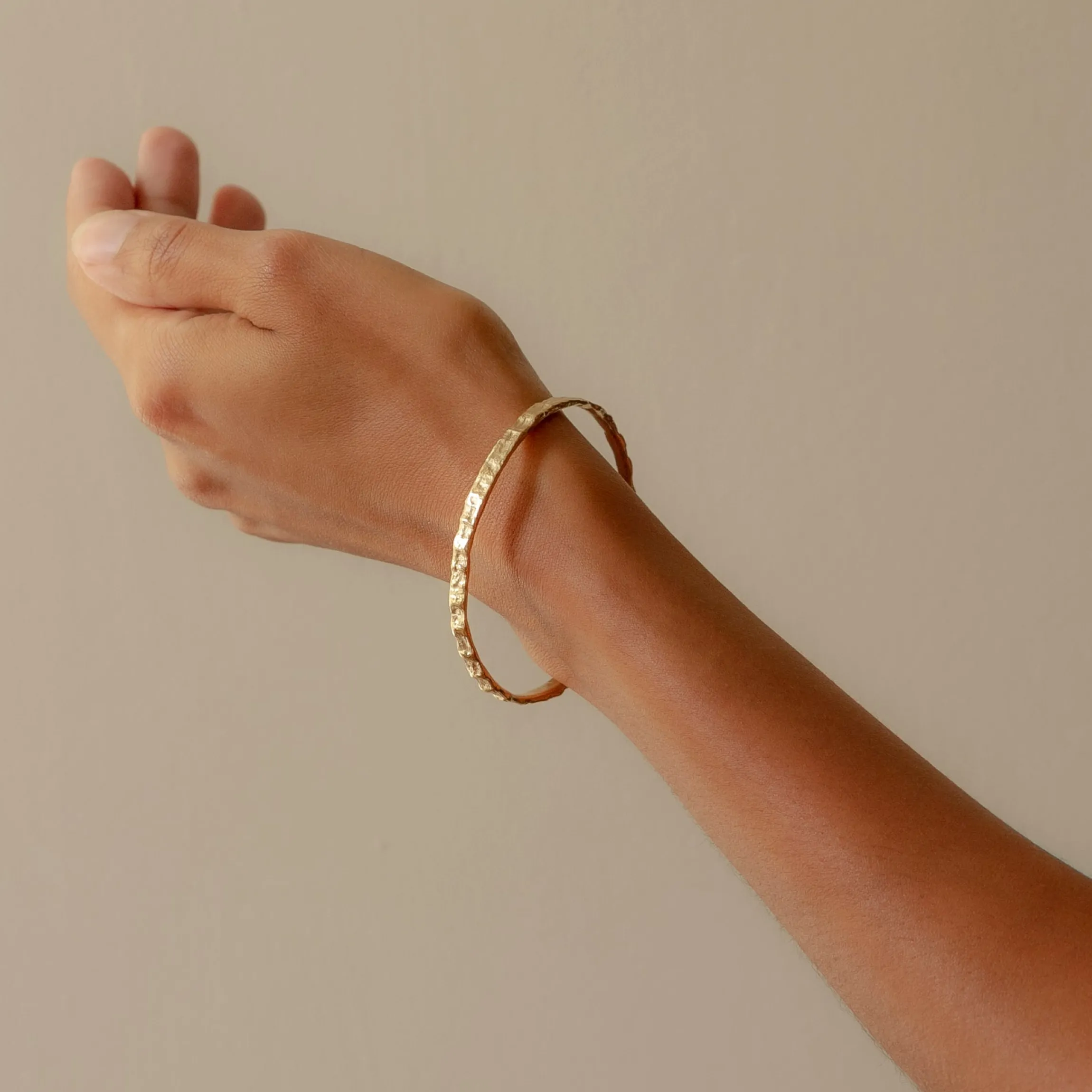 Cockle Bangle 9ct Rose Gold