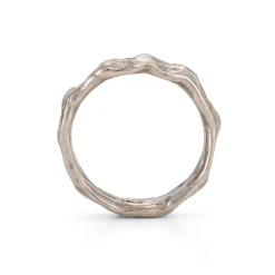 Cockle Medium Ring 18ct White Gold