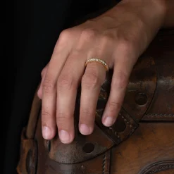Crested Deep Channel Ring
