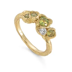 Little Furbelow Ring
