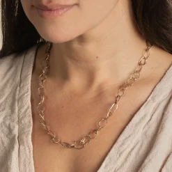 Pebble Drawing Necklace 9ct Rose Gold