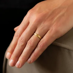 Ripple Fine Ring 18ct Gold