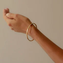 Rock Bangle 9ct Gold