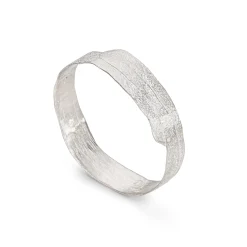 Rock Ribbon Bangle Silver