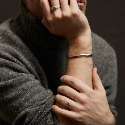 Rugged Rock Cuff Silver