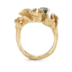 Sapphire Furbelow Ring