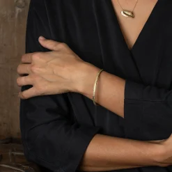 Urchin Bangle 18ct Gold