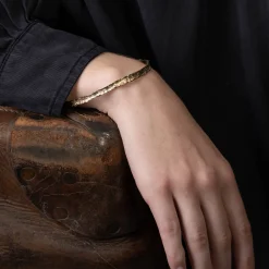 Wave Fine Bangle 9ct Gold