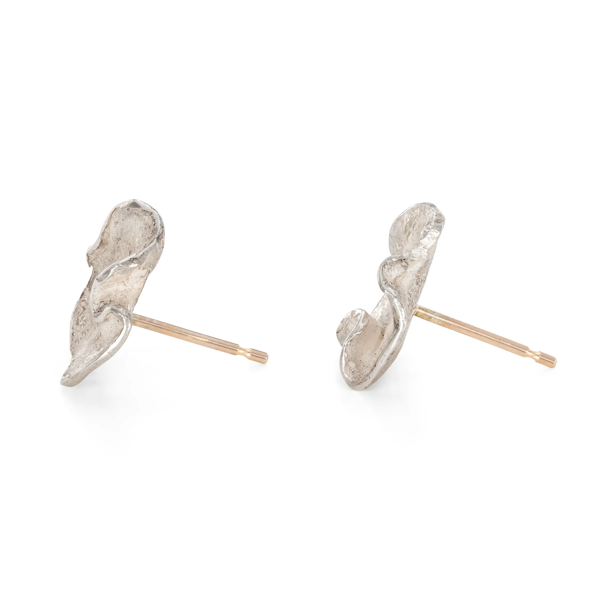 Wave Studs Silver